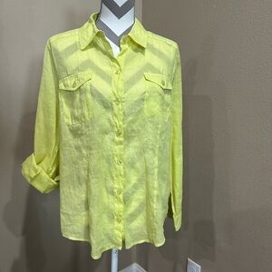 CHICOS Long Sleeve Button Down Shirt in Light Lime Green, EUC!
